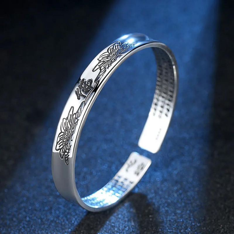 Bracelet-Femme-Luxe-L_Essence-du-Raffinement