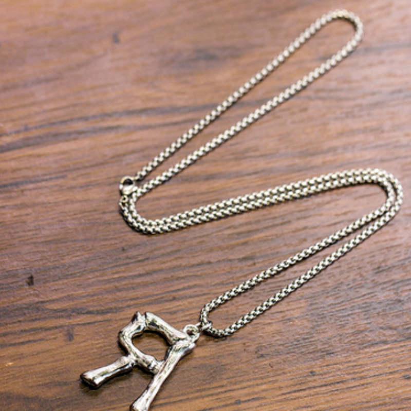 Chaine-Pendentif-Homme-Accessoire-Tendance