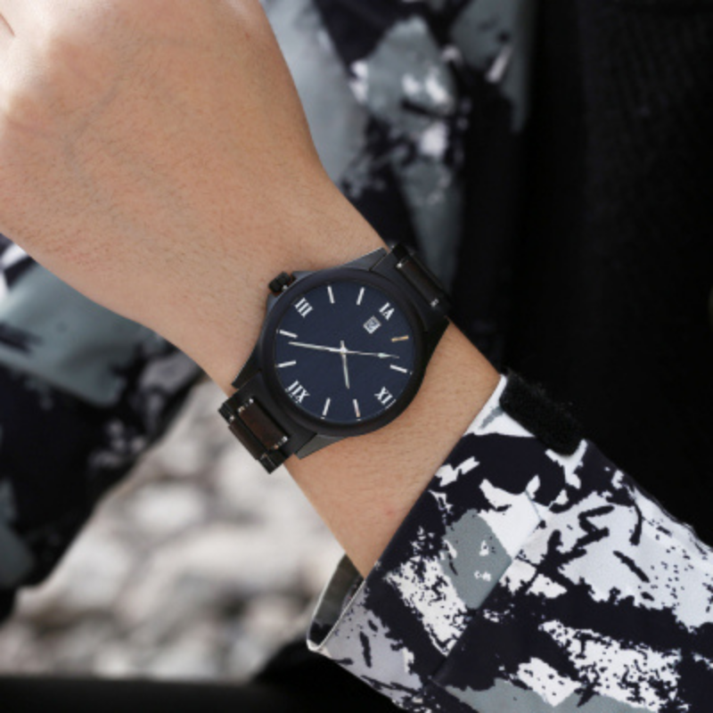 Montre-Noire-Homme-Bois-de-Santal