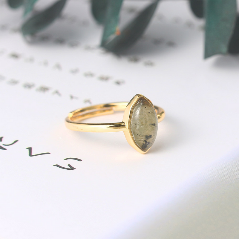 Bague-Femme-Or-Jaune-Pierre-de-Labradorite