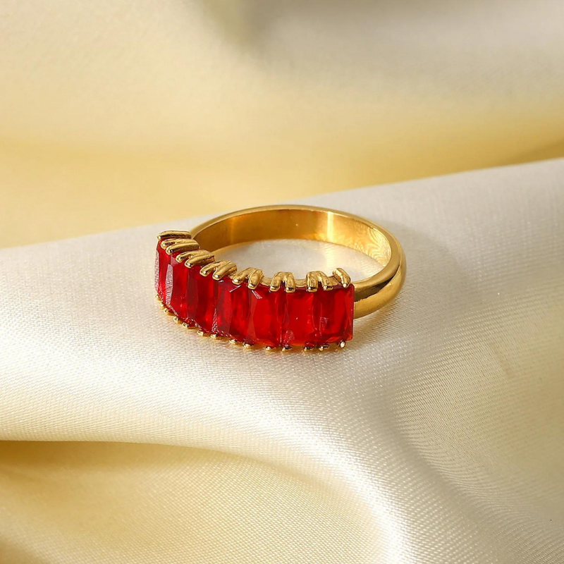 Bague-Femme-Or-Jaune-Simple-et-Elegant