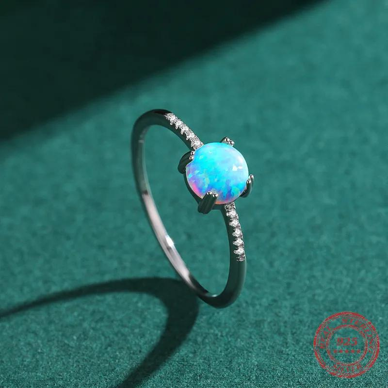 Bague-Opale-Bleue-Perle-de-Raffinement