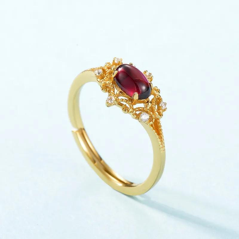 Bague-Rubis-Elegance-Discrete