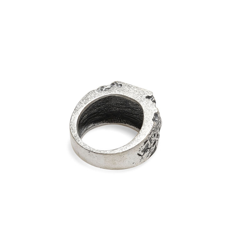 Bague-de-Tete-de-Mort-Luxe-en-Argent