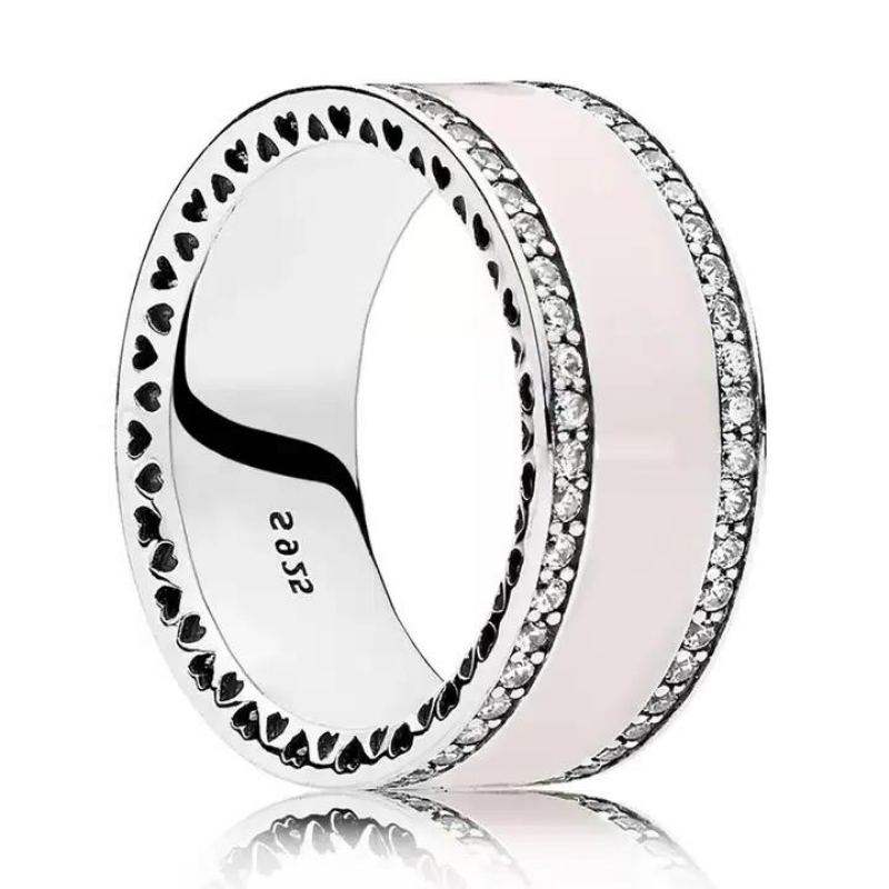 Grosse-Bague-Argent-Femme-Originale-Mysterieuse-et-Elegance