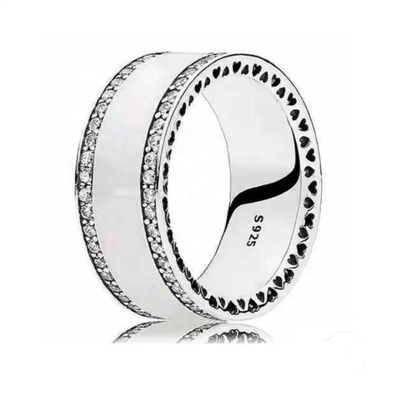 Grosse-Bague-Argent-Femme-Originale-et-Moderne