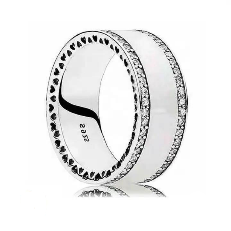 Grosse-Bague-Argent-Femme-Originale-et-Moderne