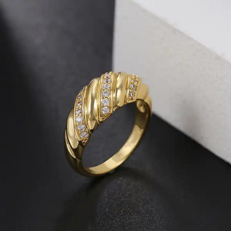 Grosse-Bague-Femme-Elegance-Distinctive